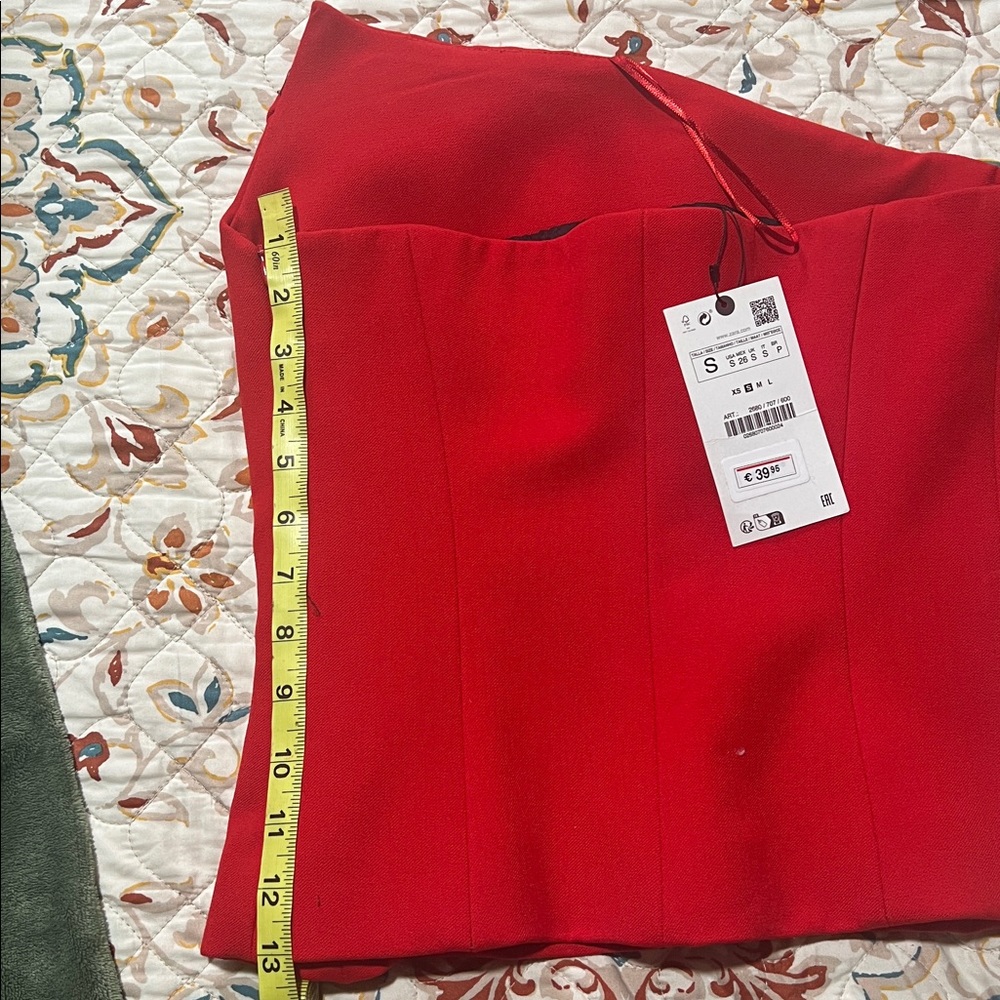 Zara Red Asymmetric One-Shoulder Top - Picture 10 of 10